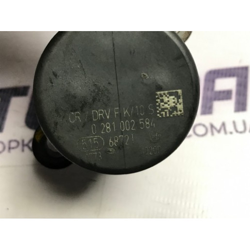 Редукционный клапан топливной рейки Fiat Doblo 1.3 MJTD 2000-2010 0281002584
